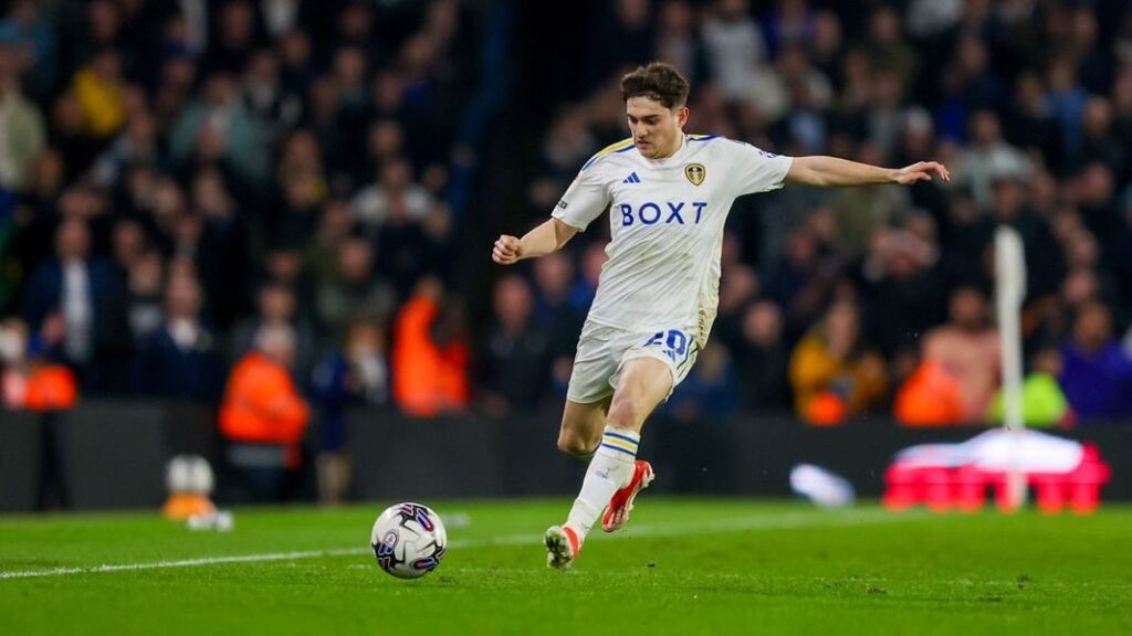 Leeds United's Patrick Bamford to miss both legs of the Play-Off Semi-Final against Norwich due to injury