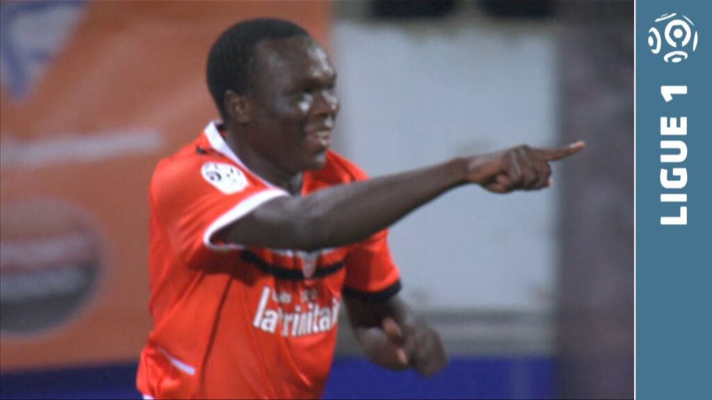 But Vincent ABOUBAKAR (17') - FC Lorient - FC Sochaux-Montbéliard (2-1 - 2013/2014