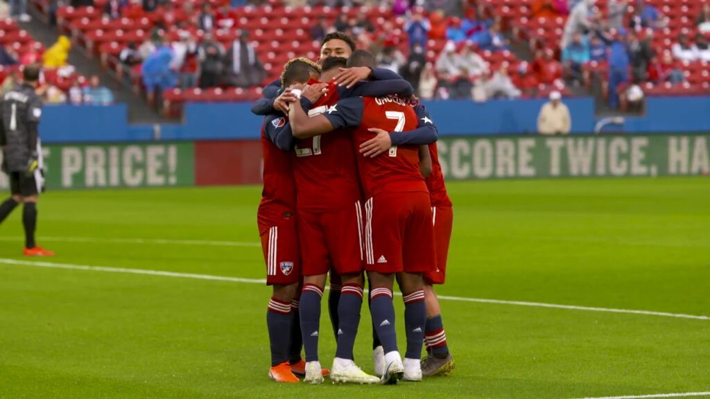 SLO MO: Jesus Ferreira and Reto Ziegler Lead FC Dallas to 2-1 Win Over Portland Timbers