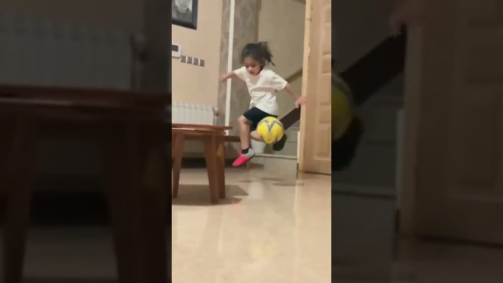 arat hosseini.  #arathosseini #football