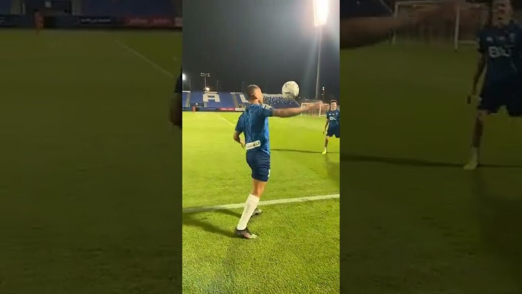 كويلار والحمدان وميشيل في تدريبات الهلال 💙#الهلال