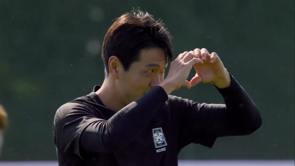 South Korea train on eve of WC round of 16 match against Brazil