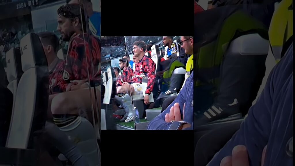 Vlahovic Is Goated In Everything 🥶❤️‍🩹 #shortfeed #shorts #fyp #football