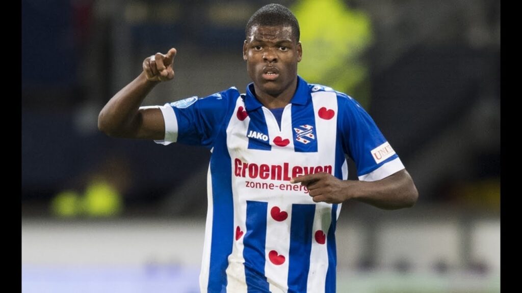 Denzel Dumfries (Defending, Dribbling, Passing) [2015-2017]