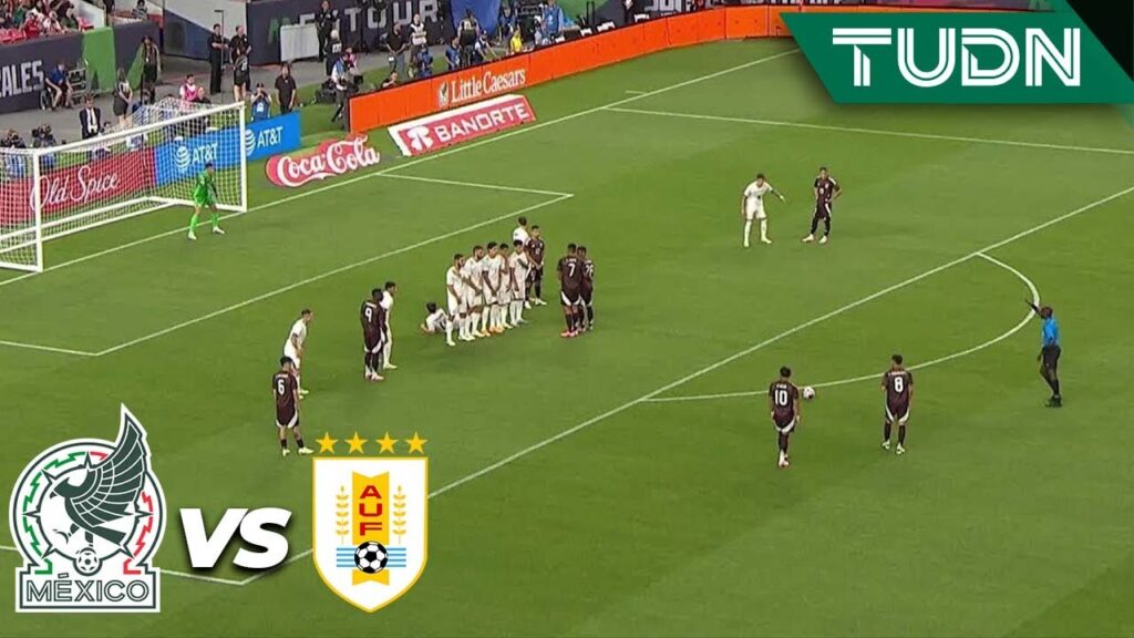 ¡ERA EL DE LA HONRA! Vega saca disparo | México 0-4 Uruguay | Amistoso Internacional | TUDN