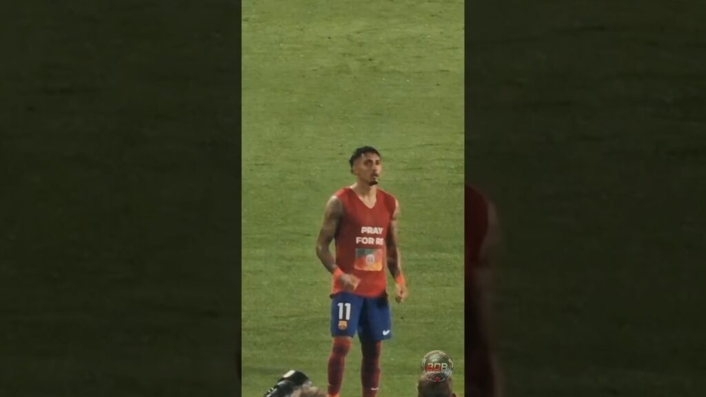 Raphinha faz homenagem ao Rio Grande do Sul em comemoração de gol do Barcelona #raphinha #barcelona