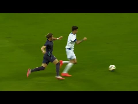 Conor Gallagher Aggressive Gameplay vs Bosnia