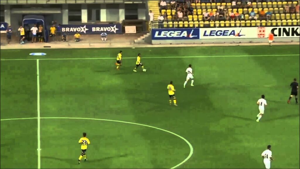 #10 Valon Ahmedi| vs (#8 Thomas Delaney) F.C. Copenhagen