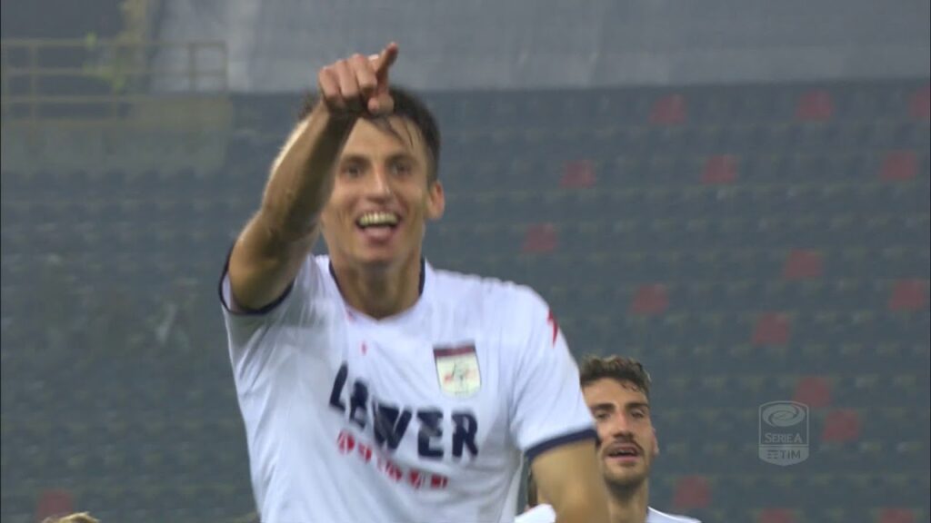 Il gol di Budimir (70′) – Bologna – Crotone 2-3 – Giornata 12 – Serie A TIM 2017/18 Il gol di Budimir (70') - Bologna - Crotone 2-3 - Giornata 12 - Serie A TIM 2017/18
