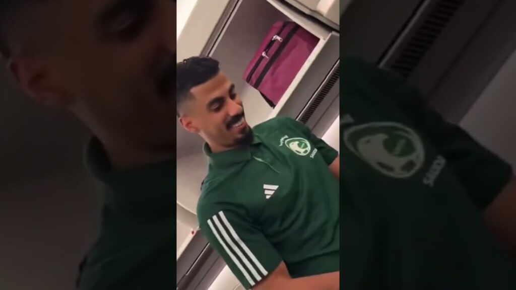 محمد  كنو مع لاجامي بعد الوصول للرياض