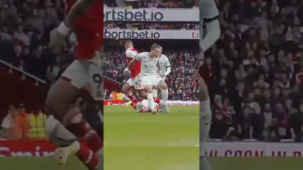 Gabriel Jesus Injury vs Liverpool