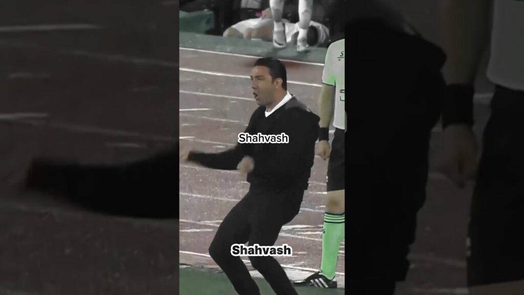 آبی‌ها ، تا ما هستیم، قهرمانی براتون یه رویاست. شیرهای سرخ اجازه نمیدن به تاج و تخت نزدیک بشید.