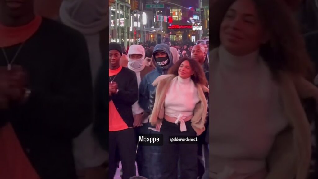 Mbappé And Hakimi Went 🥷 In NYC ! 😂 Mbappé And Hakimi Went 🥷 In NYC ! 😂