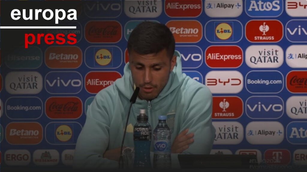 Rodri Hernández: "Vamos a por la cuarta, es la mentalidad del equipo"
