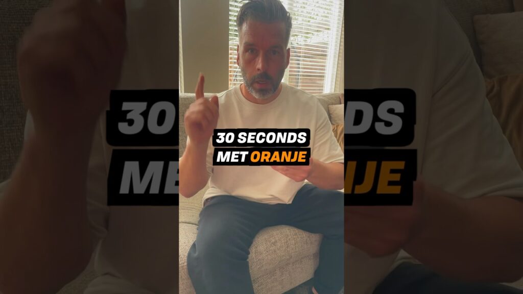 #shorts 30 SECONDS met DENZEL DUMFRIES #oranje