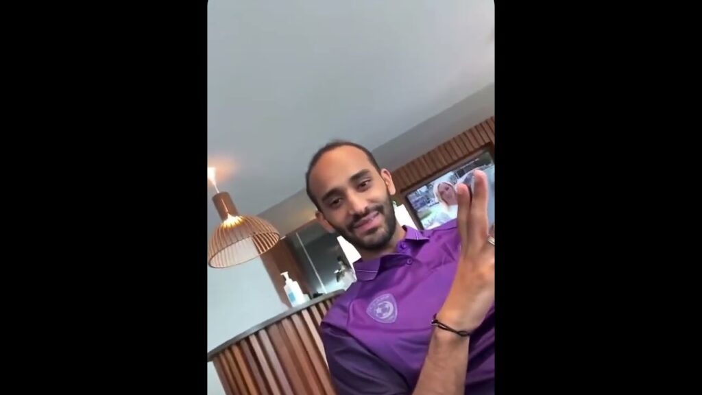 ‏ المعيوف لـ عطيف:"شكراً على القهوة"