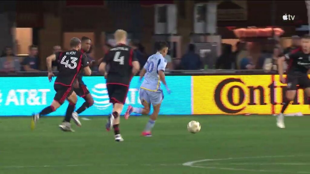 WATCH Thiago Almada PERFECT STRIKE vs. D.C. United