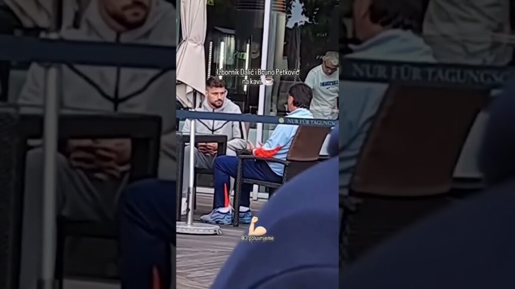 „Obitelj je mjesto mira, sklada i ljubavi.“ Zlatko Dalić i Bruno Petković  #vatreni  #obitelj #cro