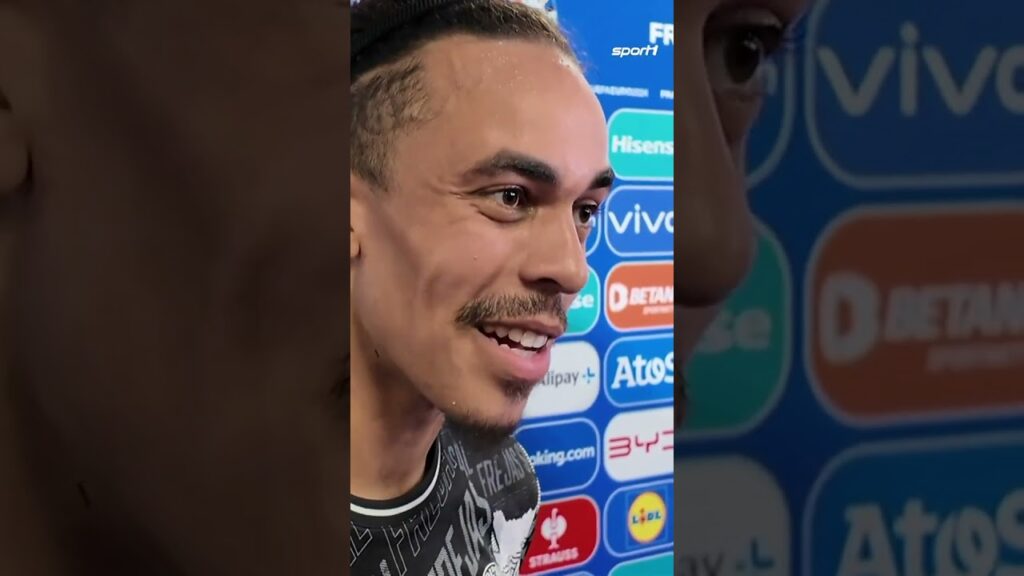 Yussuf Poulsen: “Sind ein bisschen enttäuscht!” 😳 #shorts #dfb Yussuf Poulsen: "Sind ein bisschen enttäuscht!" 😳 #shorts #dfb