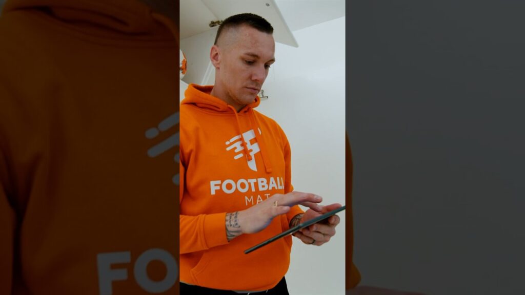 Train with FOOTBALL MAT and join to the best players in the world‼️⚽️🏟️  #soccerskilks #football