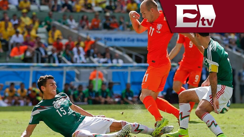 Operado con éxito Héctor Moreno por fractura de tibia/ Viva Brasil