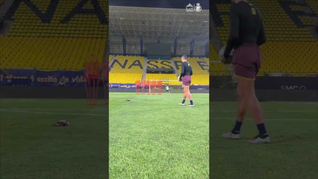 Shooting Challenge 🚀الركلات الحرة في تدريبات #النصر 🎯#Shorts