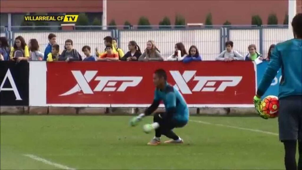 Así entrena el guardameta Alphonse Aréola (Villarreal CF)