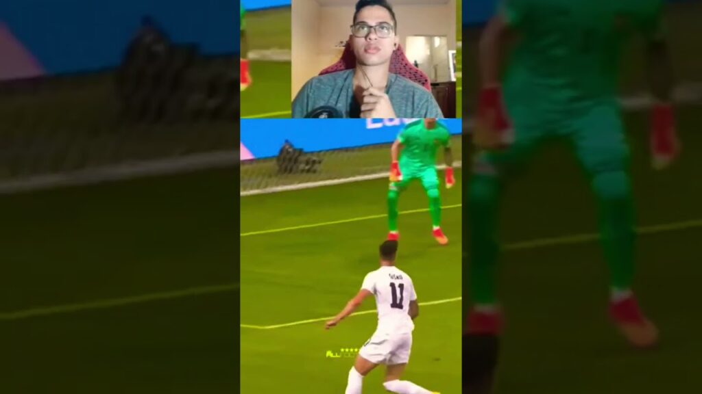 A ARTE DO VOLEIO NO FUTEBOL #react #valverde #robben #totti #asensio