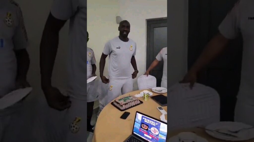 Otto Addo on birthday gift. A win tomorrow would be the biggest gift.  #saharafootball #
