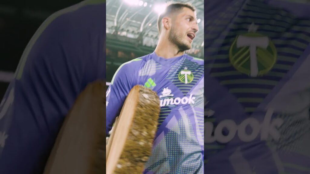 First log slab, third shutout, JAMES PANTEMIS 🧤 #RCTID First log slab, third shutout, JAMES PANTEMIS 🧤 #RCTID