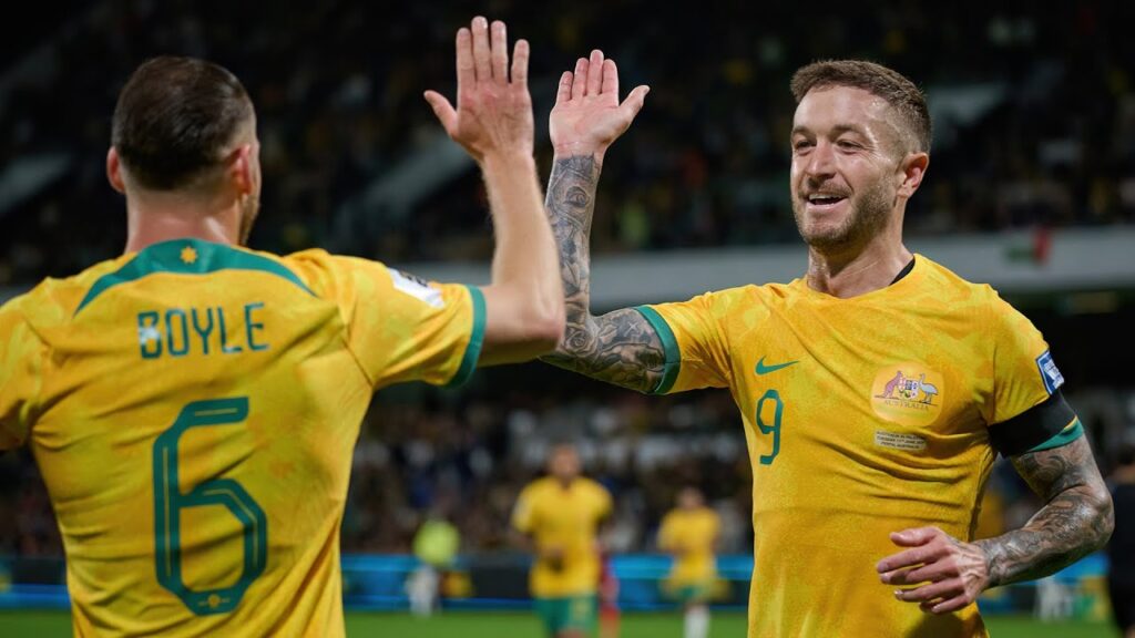 Adam Taggart and Martin Boyle returning the favour 🤝 Adam Taggart and Martin Boyle returning the favour 🤝