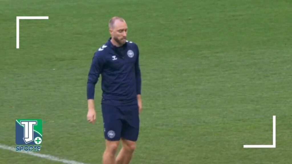 Christian Eriksen leder Danmark i træningen forud for gruppe C-kampen mod Serbien