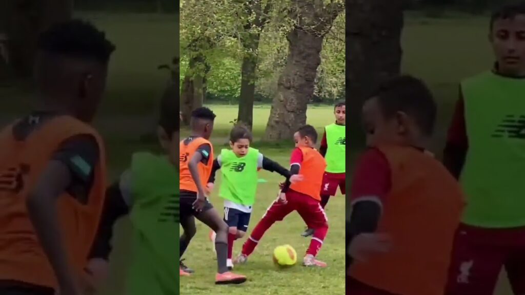 arat hosseini #football #messi #likee #leonelmessi #arathosseini #shorts