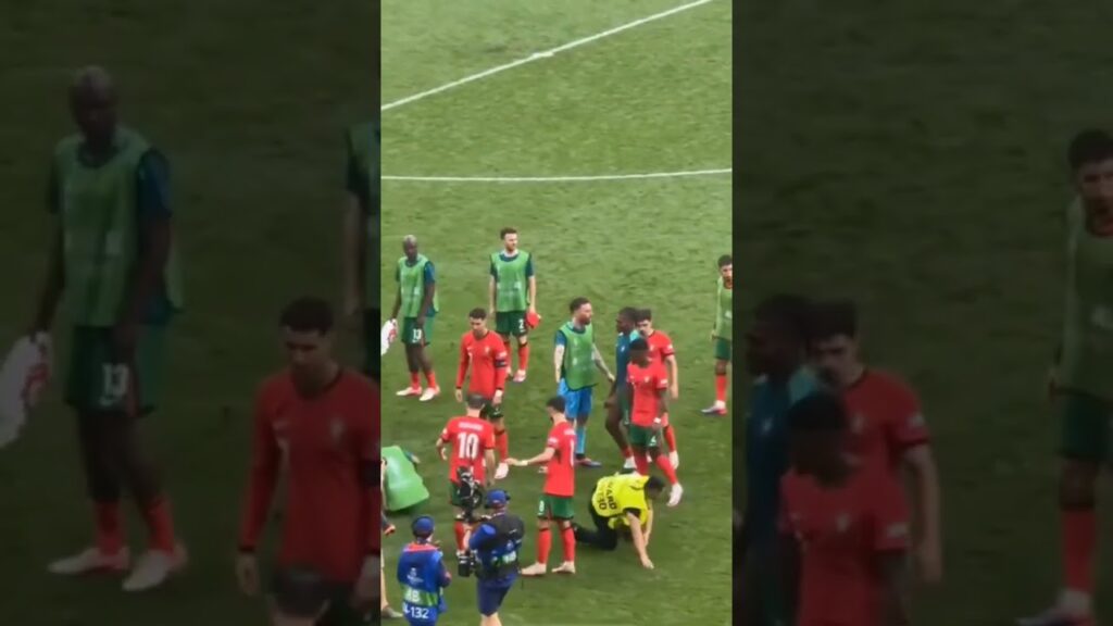 A Security guard just ran over Gonçalo Ramos after the match.