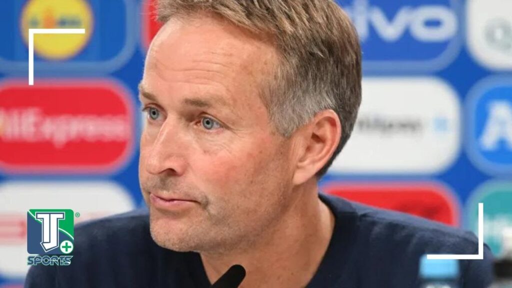 Kasper Hjulmand i Kristijan Eriksen srećni nakon što se Danska plasirala u osminu finala