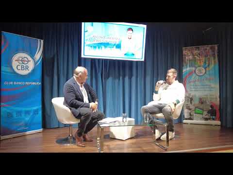 Visita de Sebastián Coates al Club Banco República