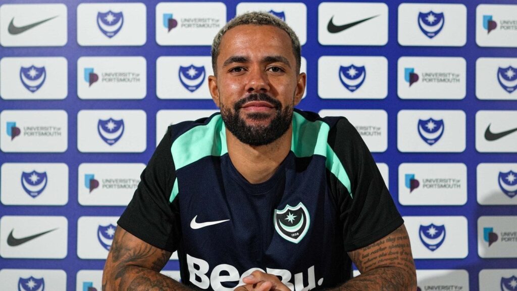 Pompey sign goalkeeper Jordan Archer