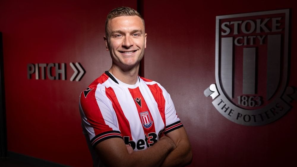 Gibson makes Potters move