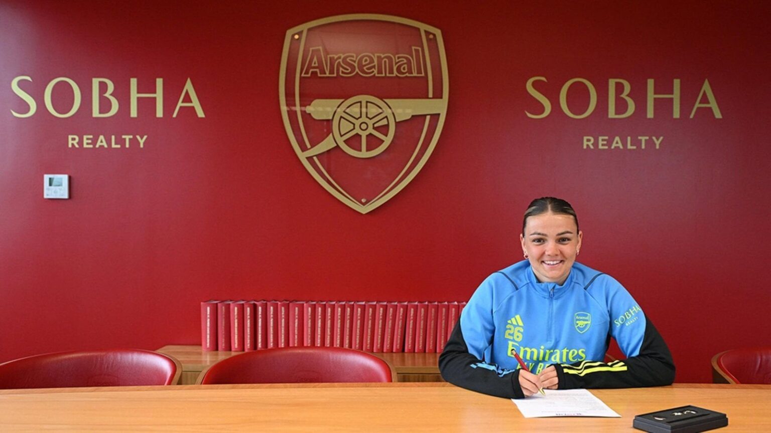 Laura Wienroither signs new deal with the club