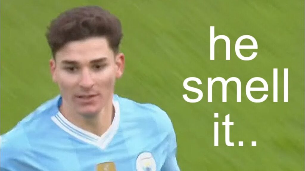 Julián Álvarez sees goal before goal happened..