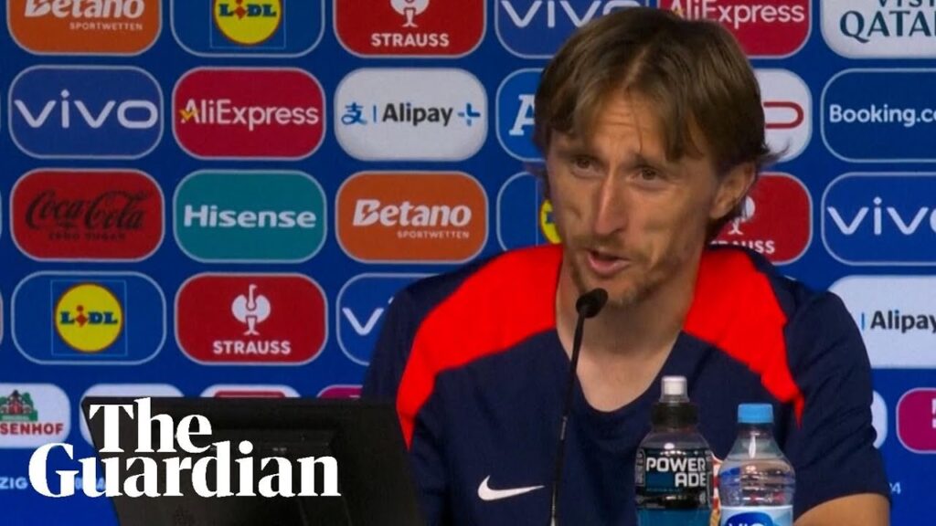 Luka Modric shares touching moment with journalist who asks him never to retire Luka Modric shares touching moment with journalist who asks him never to retire