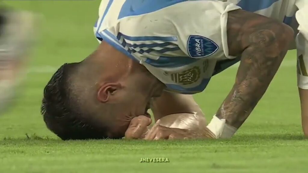 El partidazo de Exequiel Palacios frente a Perú 🎩