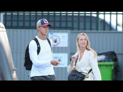 Partenza di Charles De Ketelaere da Brugge verso Milano