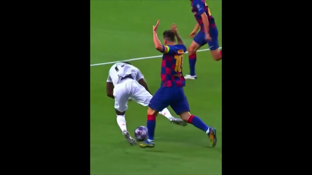 Messi & Alphonso Davies ❤️