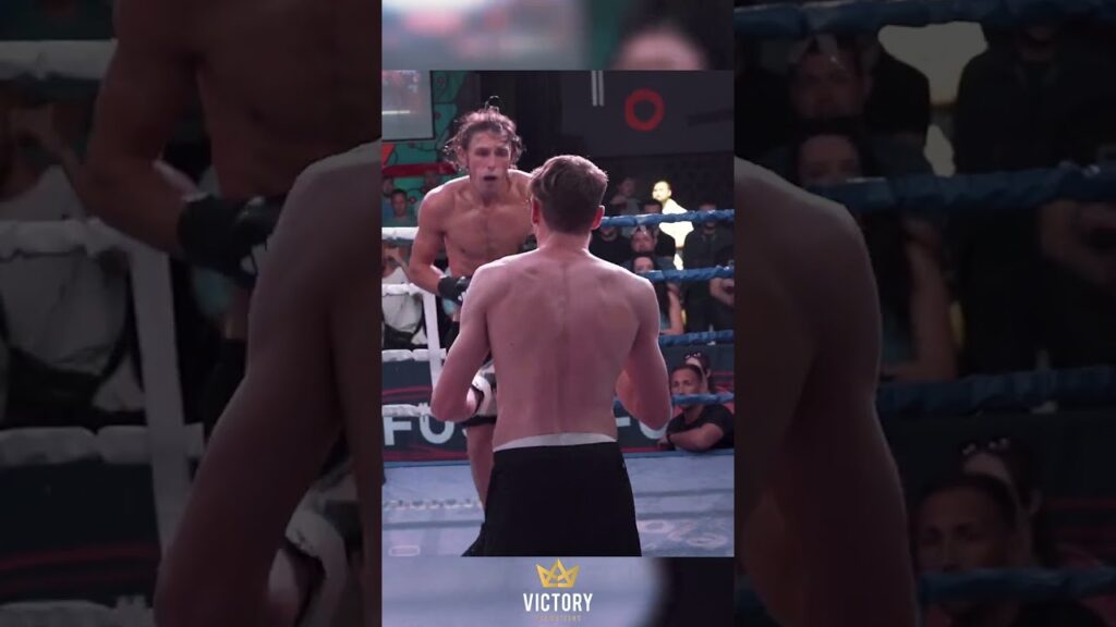 Connor Roberts V Tom Worthington