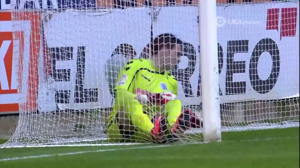 Pau Torres Alavés 2015-16