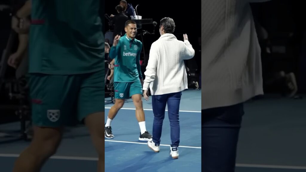 Great practice session with France national team's goalkeeper: Alphonse Areola 🔥 #tennis #football