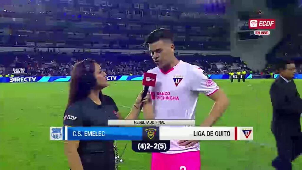 Carlos Rodríguez jugador del partido Emelec vs LDUQ - Copa Ecuador