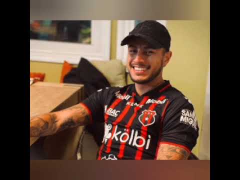 O matarrita Υπόγραψε στην Liga Deportiva Alajuelense