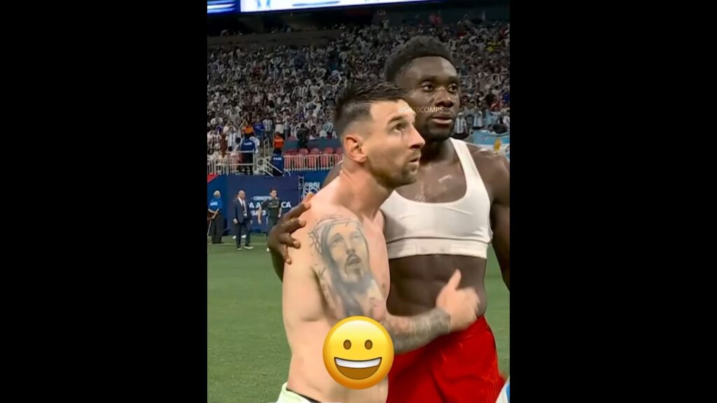 Messi & Alphonso Davies Friendship 🥰